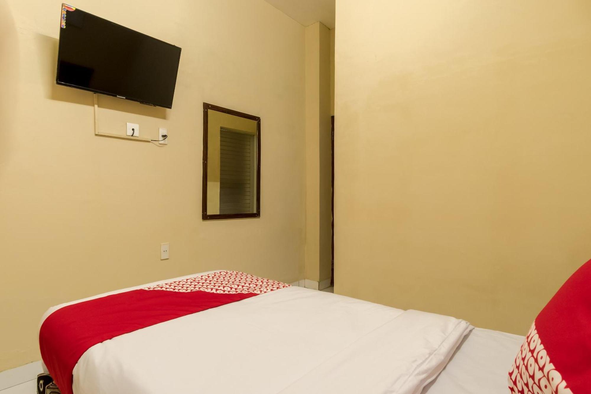Capital O 615 Residence Puri Hotel Syariah Medan Eksteriør billede